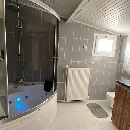 빌라 Kuzey'in Evi Kızilbahçe
