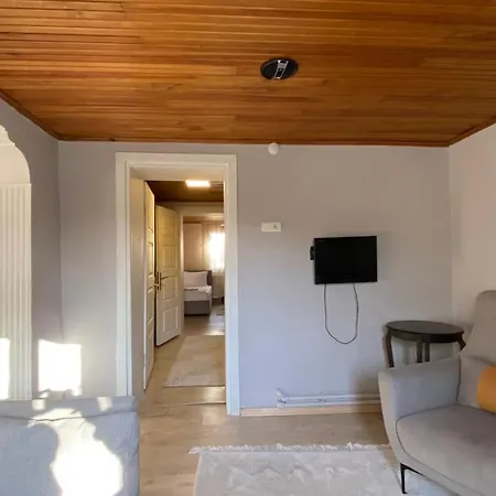 Kuzey'in Evi